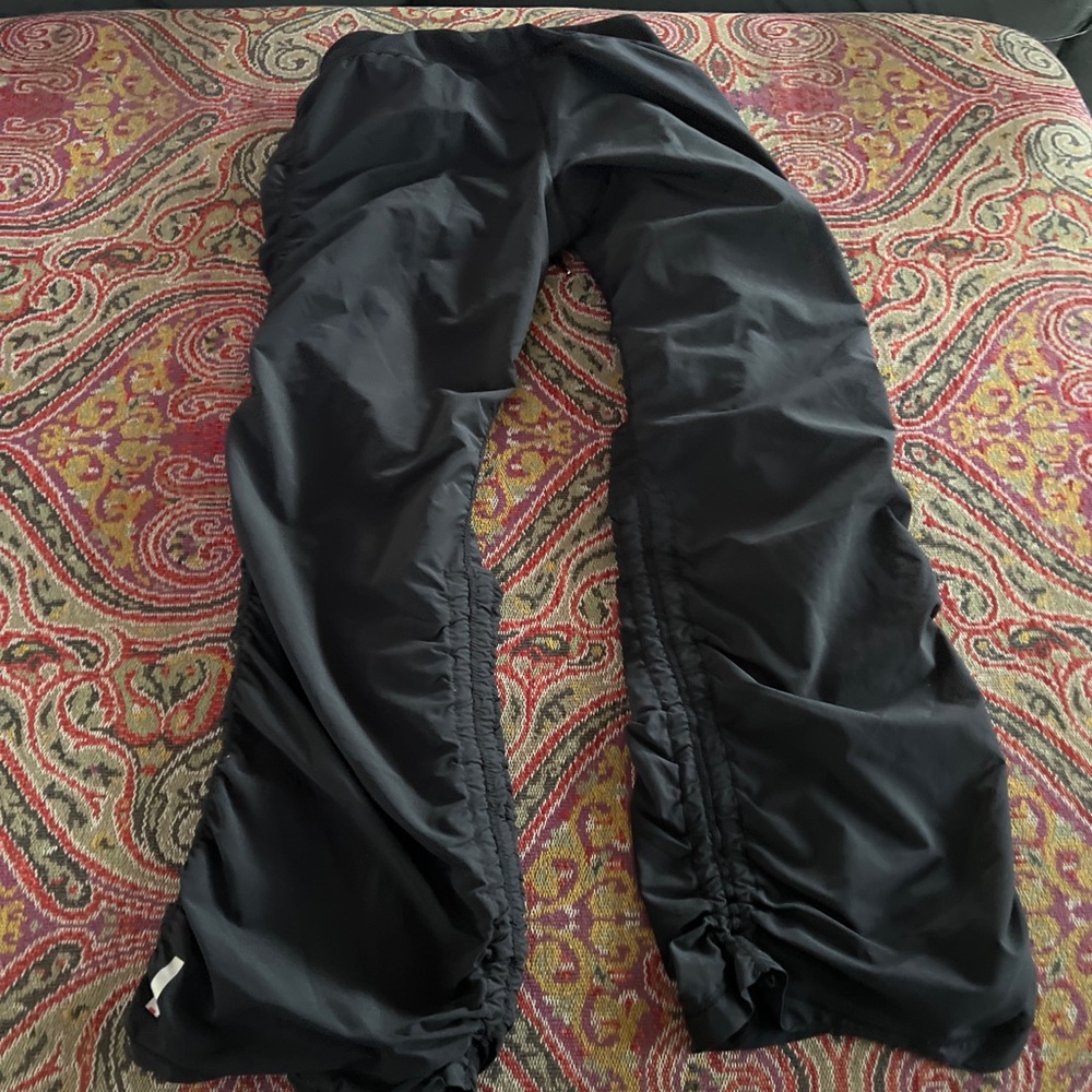 Zella Gray Ruched Athletic Pants - Picture 7 of 7